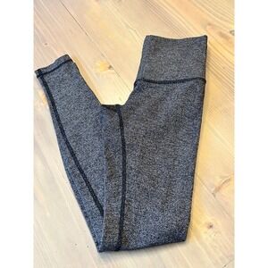 D3 Lululemon Athletica full length black gray‎ leggings size 4